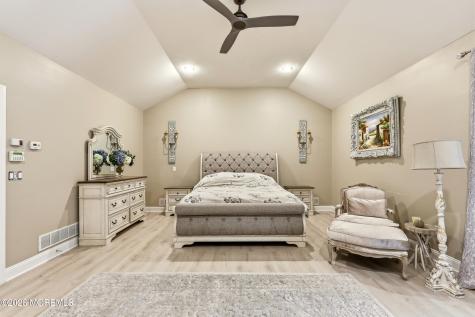 1787 Kathleen Court Toms River NJ 08755