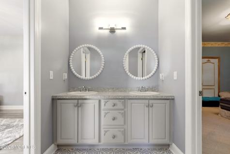 1787 Kathleen Court Toms River NJ 08755