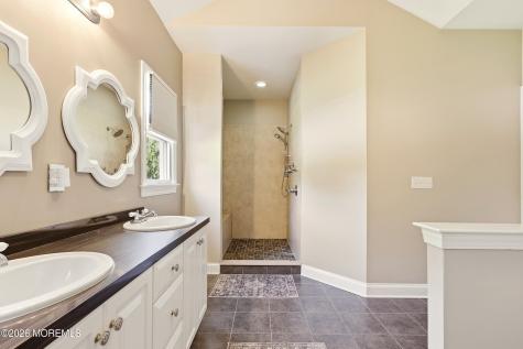 1787 Kathleen Court Toms River NJ 08755
