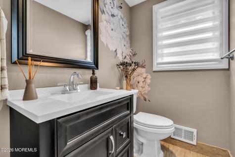 12 Meadowview Drive Colts Neck NJ 07722