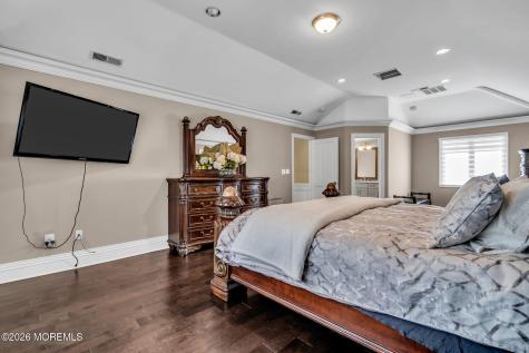 12 Meadowview Drive Colts Neck NJ 07722