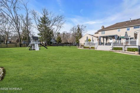 12 Meadowview Drive Colts Neck NJ 07722