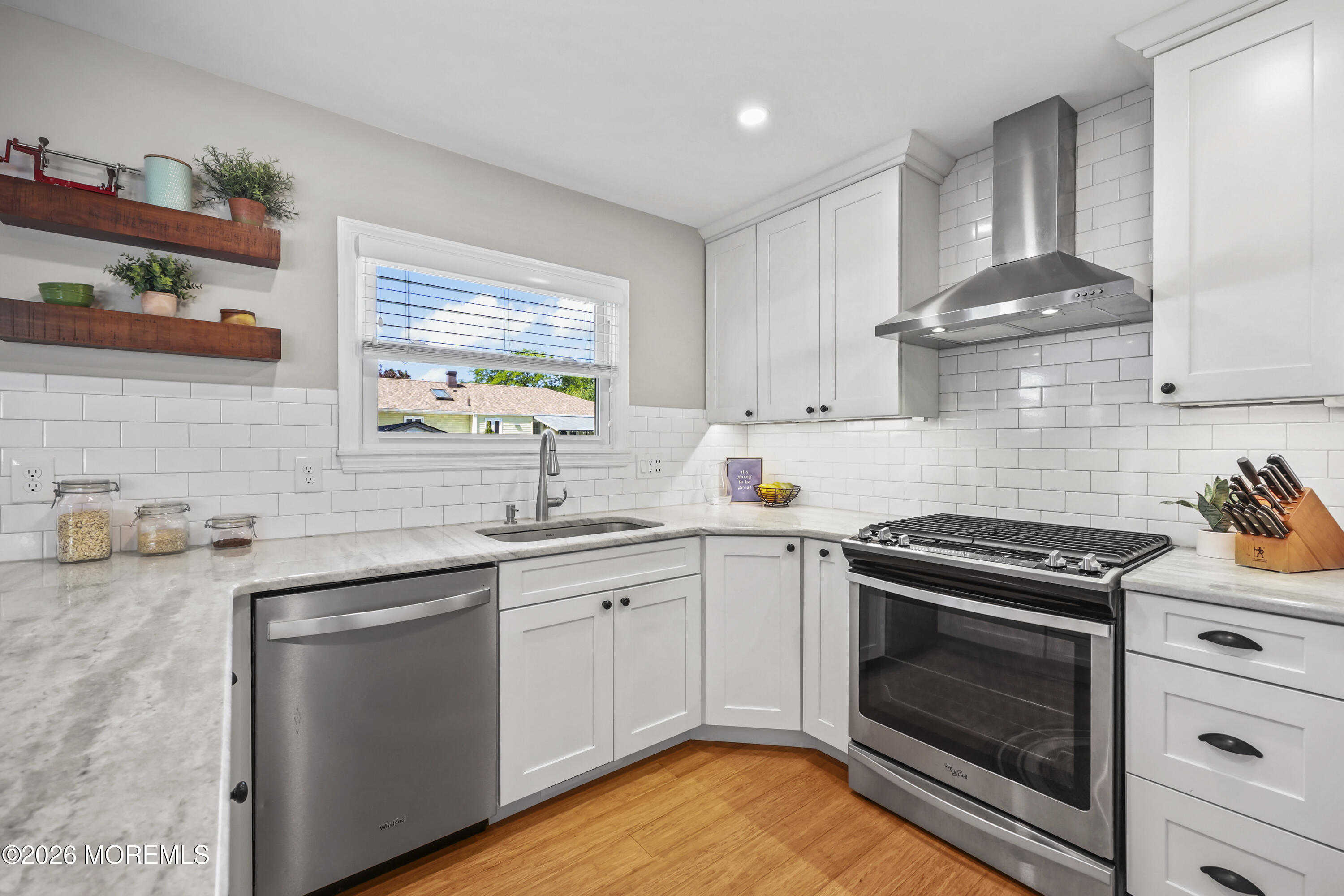29 Surrey Drive Hamilton Square NJ 08690