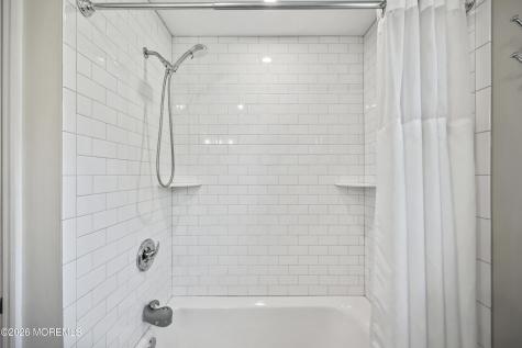 29 Surrey Drive Hamilton Square NJ 08690
