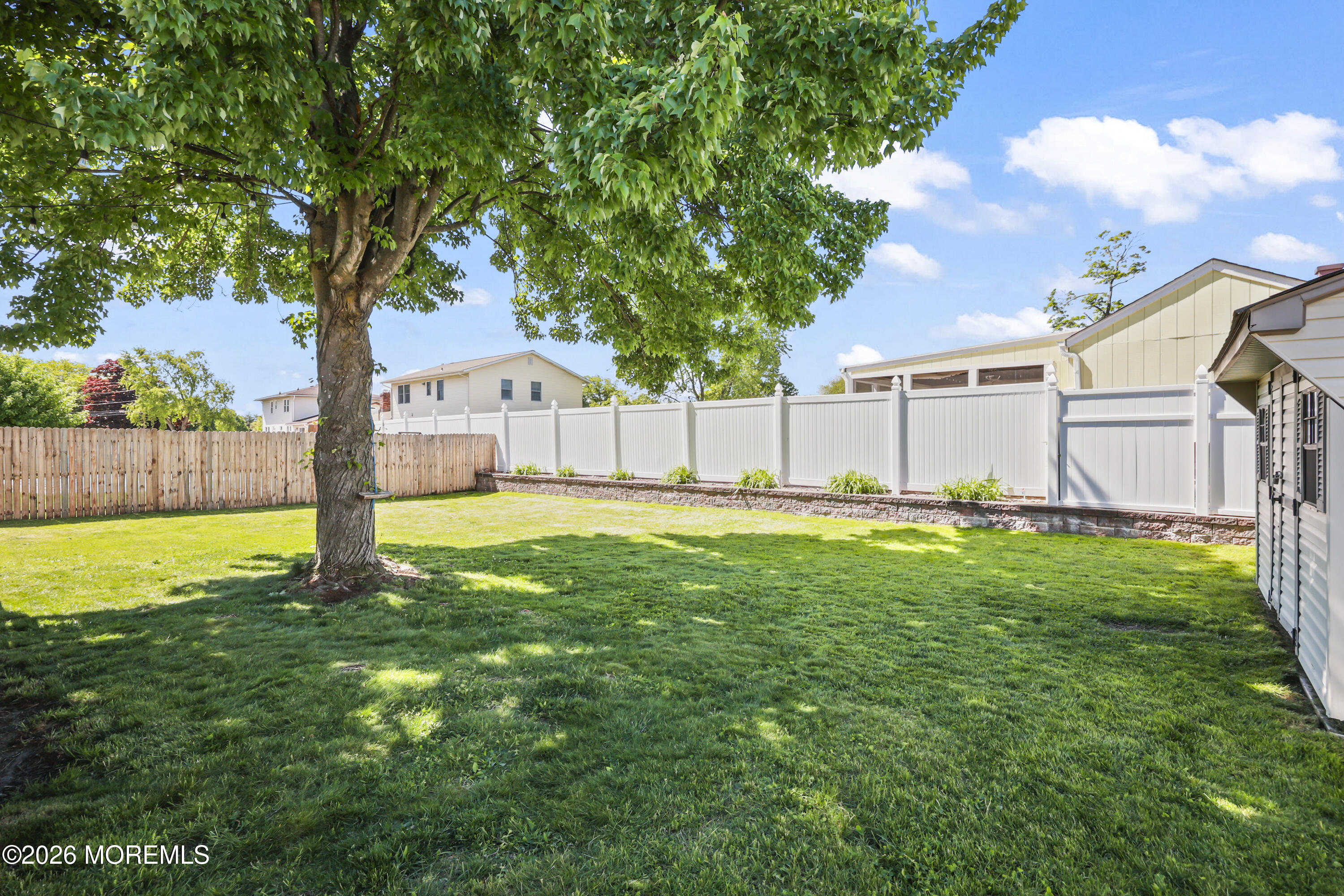 29 Surrey Drive Hamilton Square NJ 08690