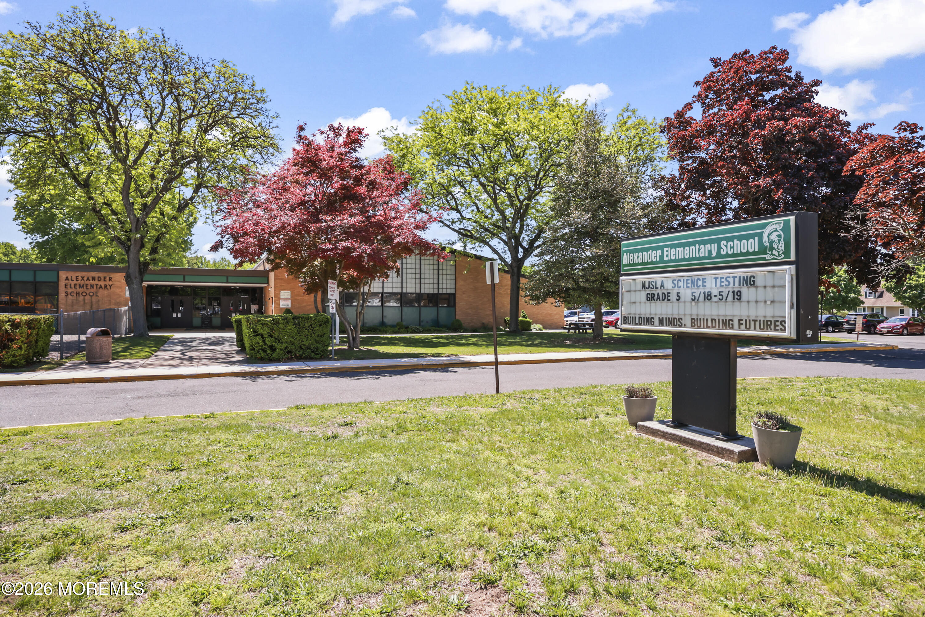 29 Surrey Drive Hamilton Square NJ 08690