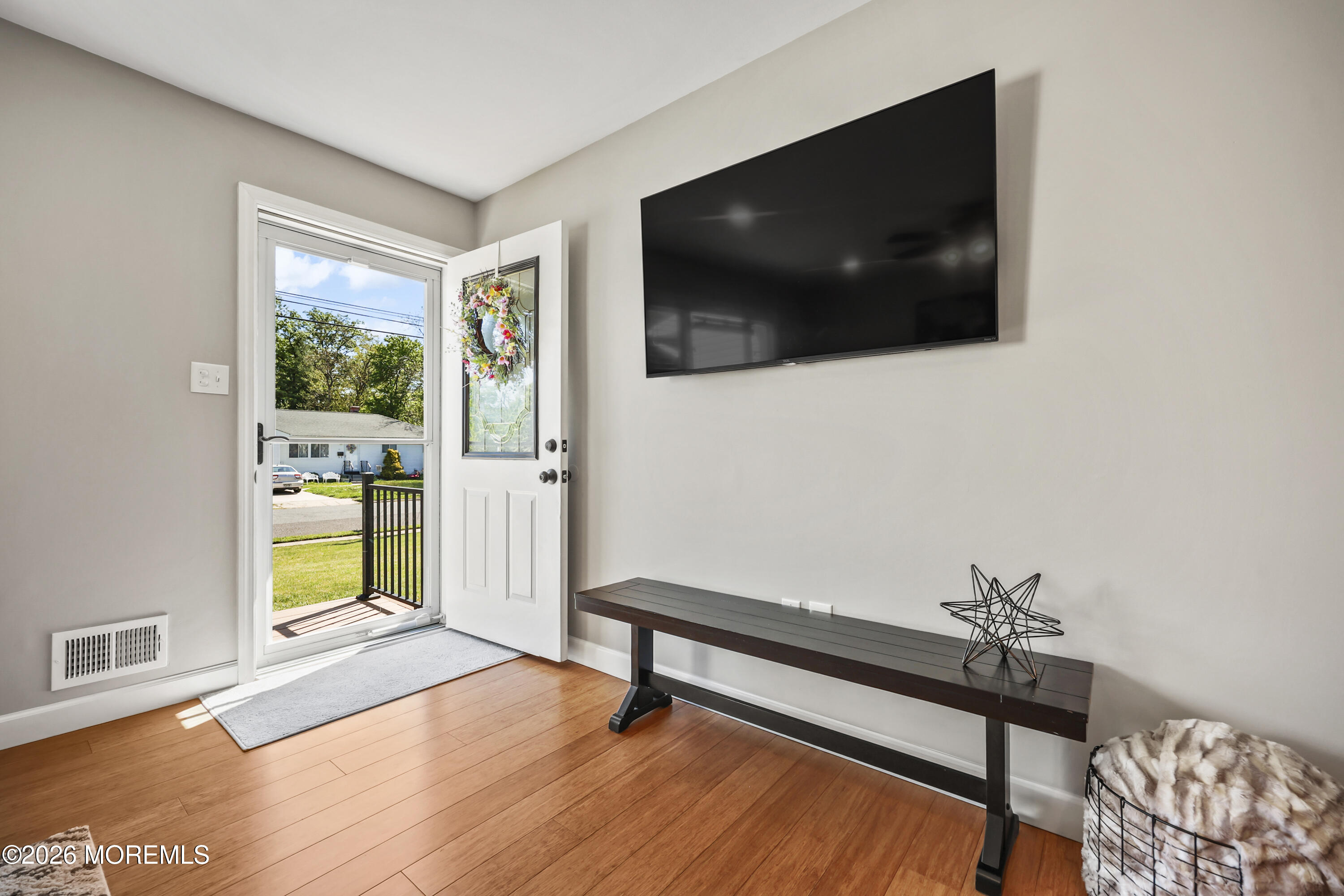 29 Surrey Drive Hamilton Square NJ 08690