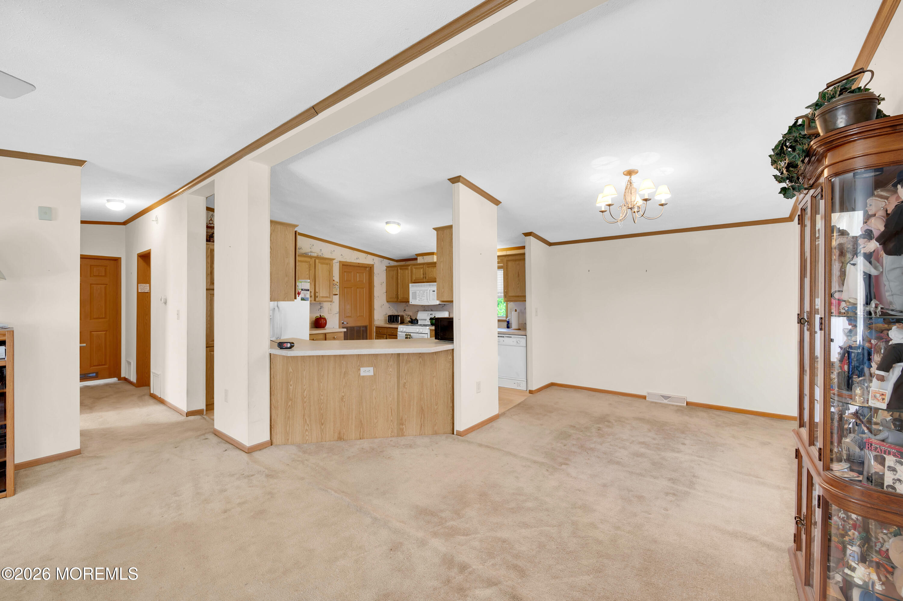 21 Sheryl Court Spotswood NJ 08884