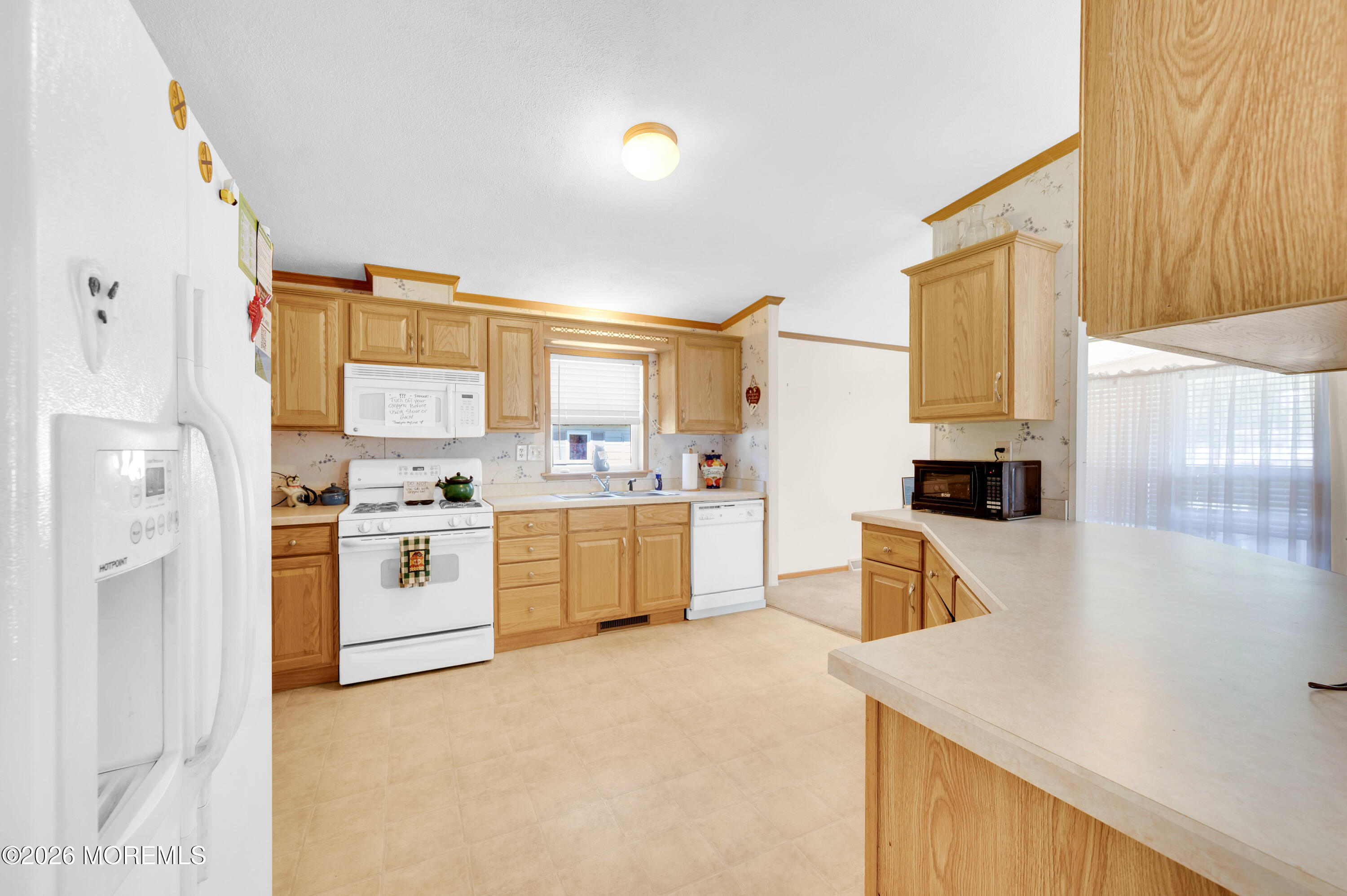 21 Sheryl Court Spotswood NJ 08884