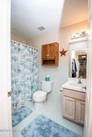 2382 Mount Hood Lane Toms River NJ 08753