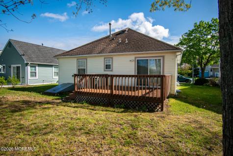 2382 Mount Hood Lane Toms River NJ 08753
