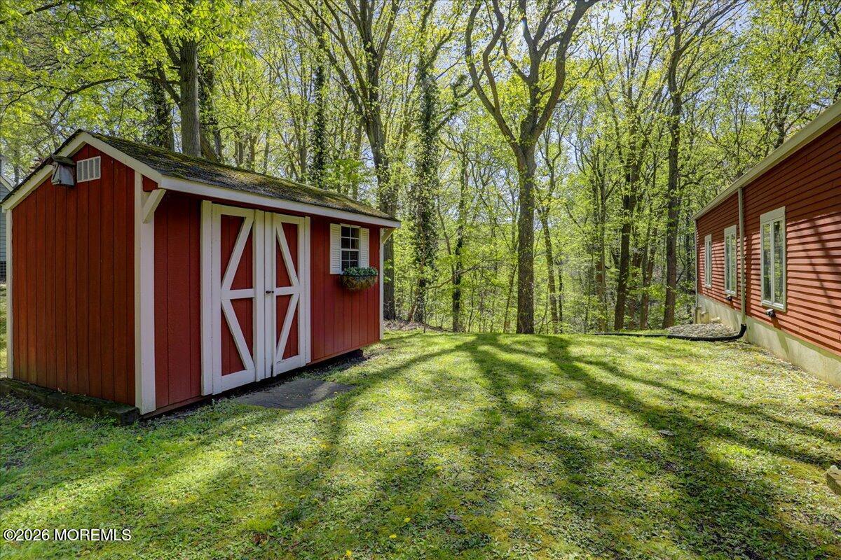 6 Twin Brooks Court Holmdel NJ 07733