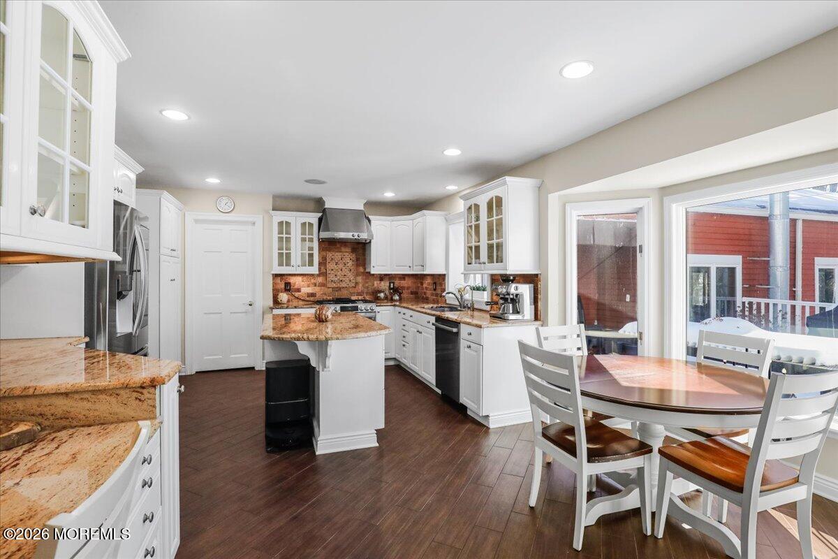6 Twin Brooks Court Holmdel NJ 07733