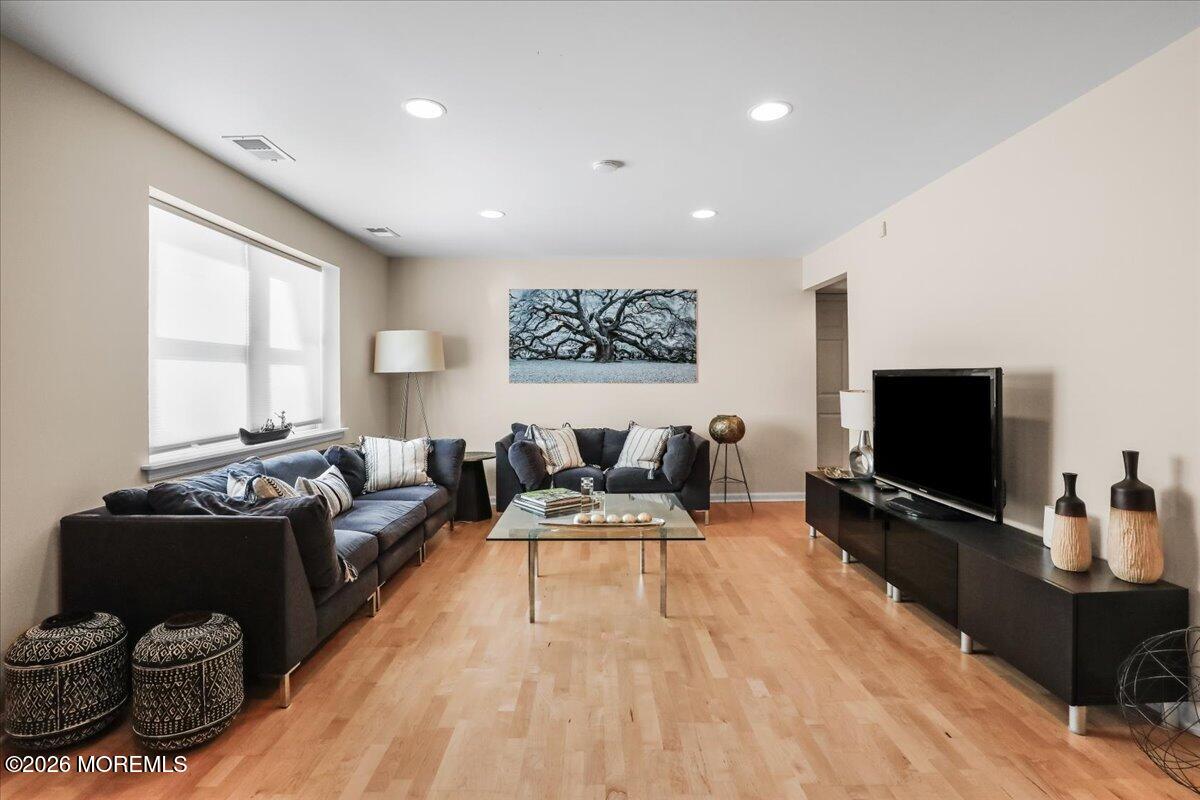 6 Twin Brooks Court Holmdel NJ 07733