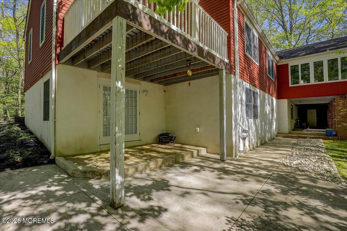 6 Twin Brooks Court Holmdel NJ 07733