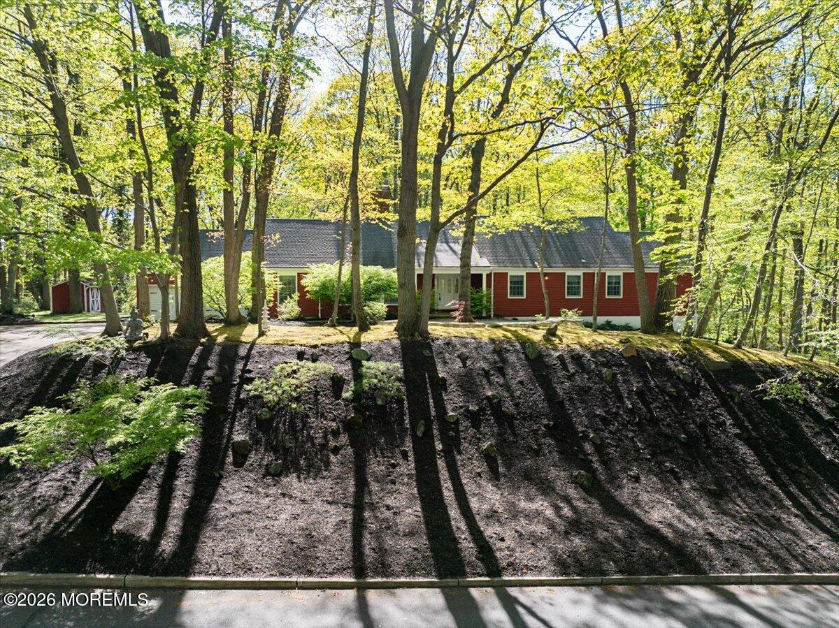 6 Twin Brooks Court Holmdel NJ 07733
