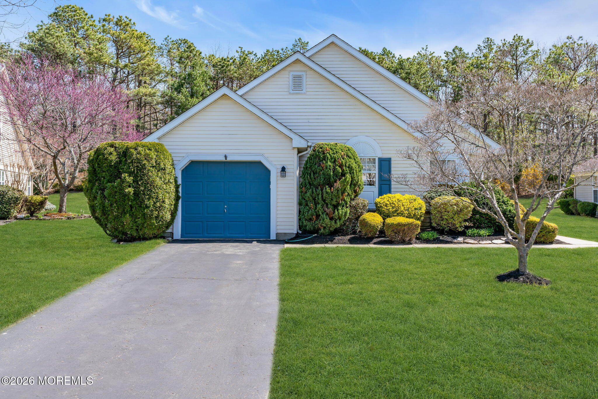 2621 Meadow Lake Drive Toms River NJ 08755
