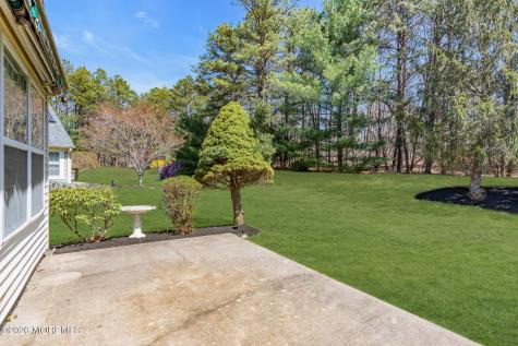 2621 Meadow Lake Drive Toms River NJ 08755