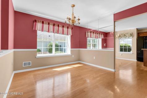 2621 Meadow Lake Drive Toms River NJ 08755