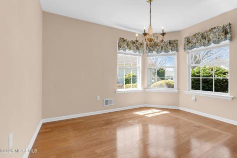 2621 Meadow Lake Drive Toms River NJ 08755