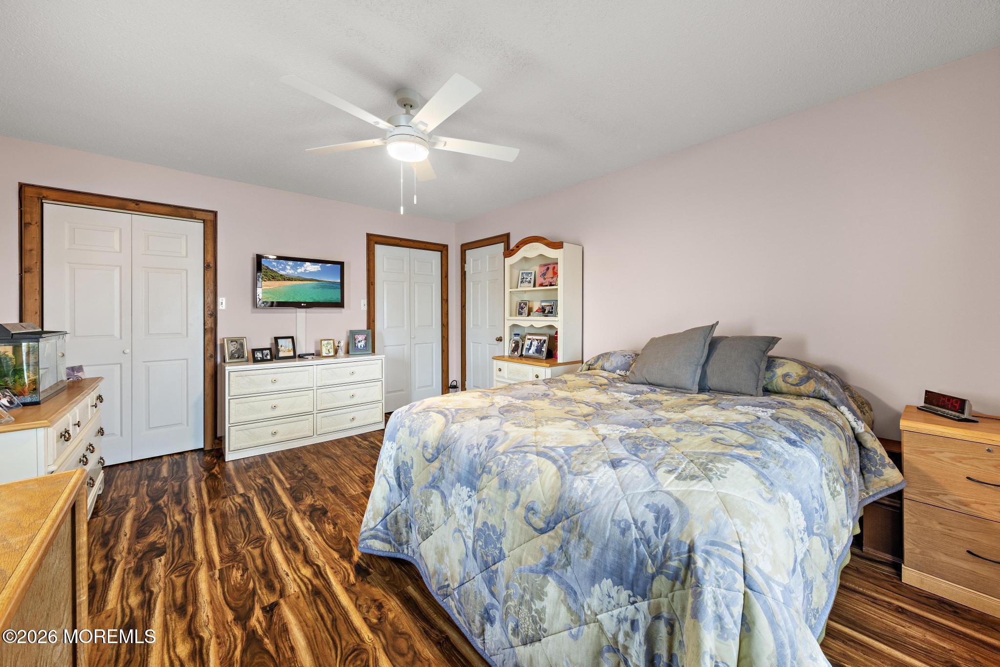 126 E Hudson Drive Little Egg Harbor NJ 08087