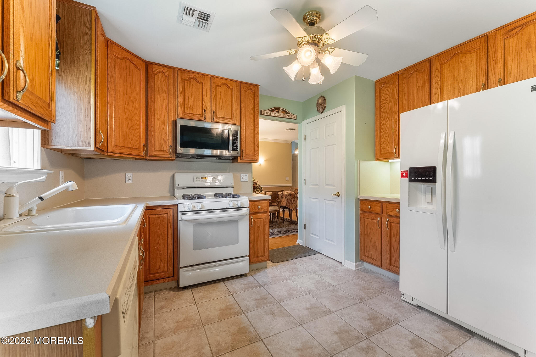 128 Skyline Drive Lakewood NJ 08701