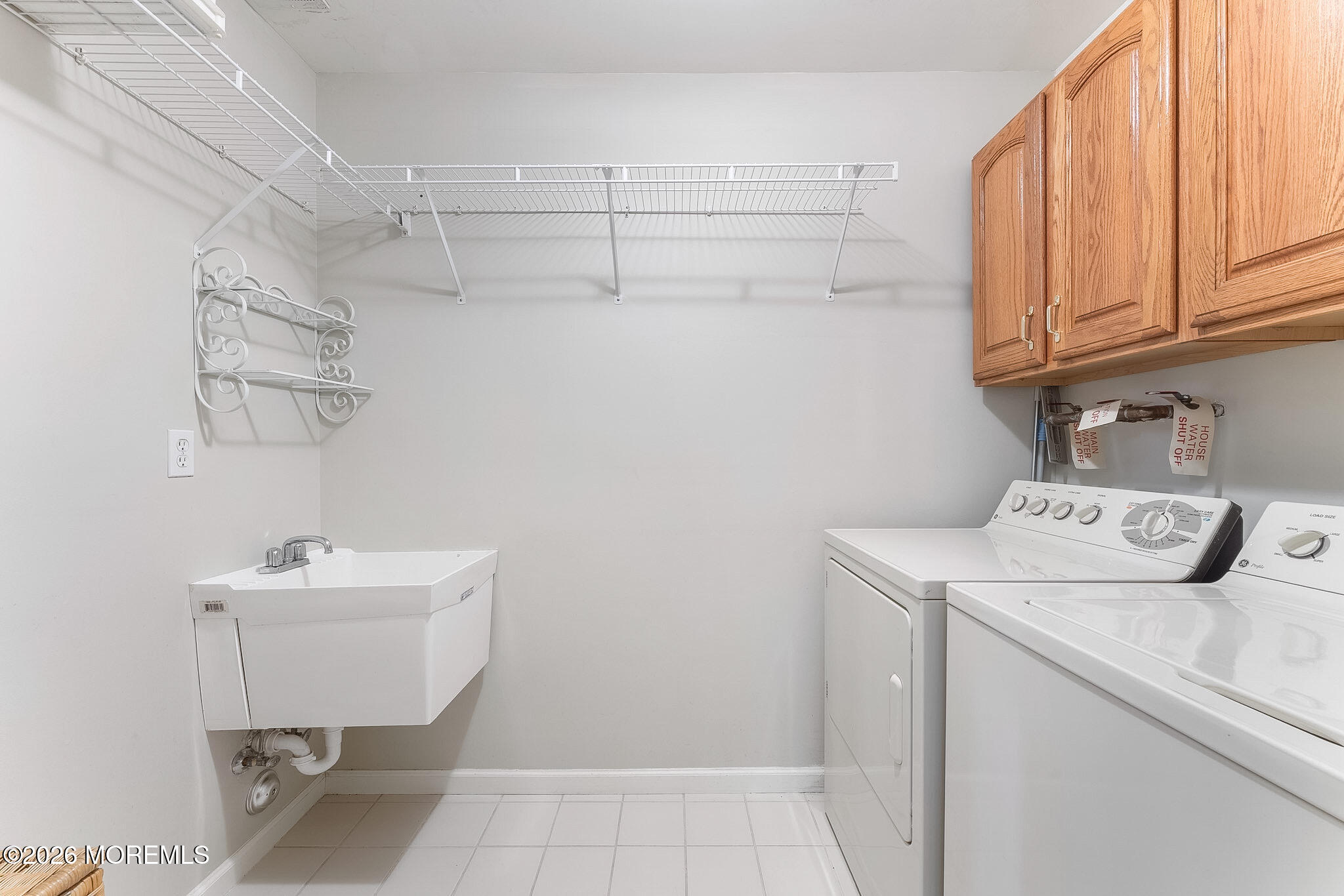 128 Skyline Drive Lakewood NJ 08701