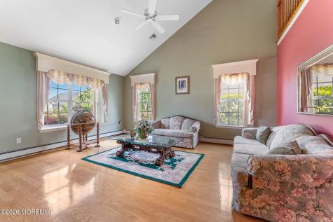 128 Skyline Drive Lakewood NJ 08701