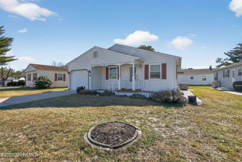 3 Wojtyla Court Toms River NJ 08757