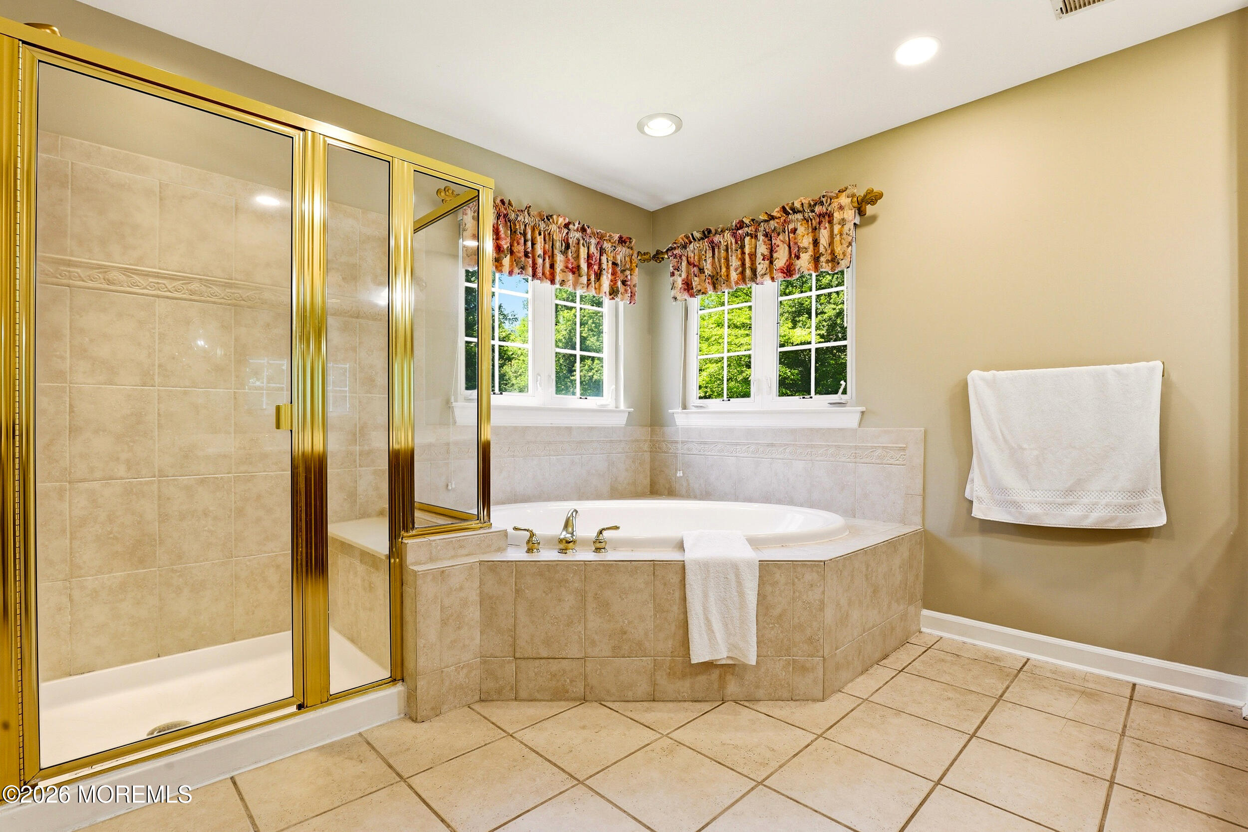 12 Fountain View Drive Jackson NJ 08527