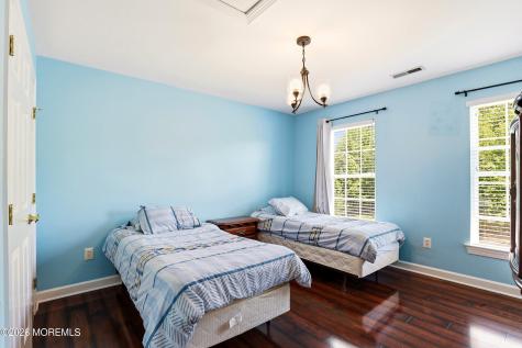 12 Fountain View Drive Jackson NJ 08527