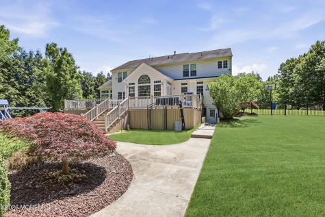 12 Fountain View Drive Jackson NJ 08527