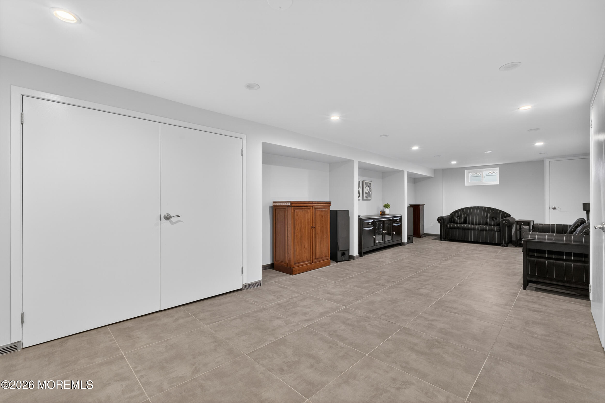 24 Deerwood Avenue Edison NJ 08817