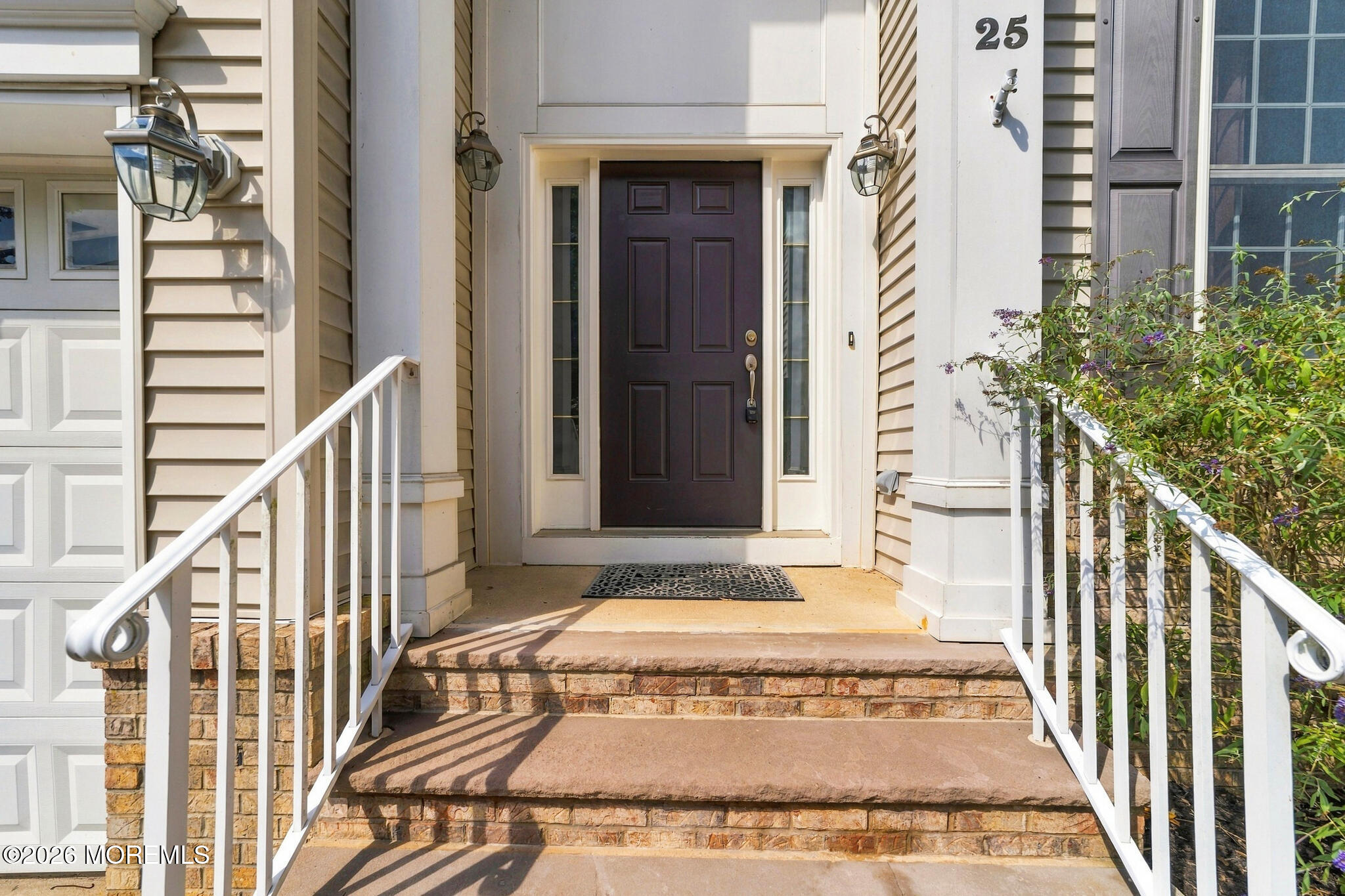 25 Brittany Court Atlantic Highlands NJ 07716