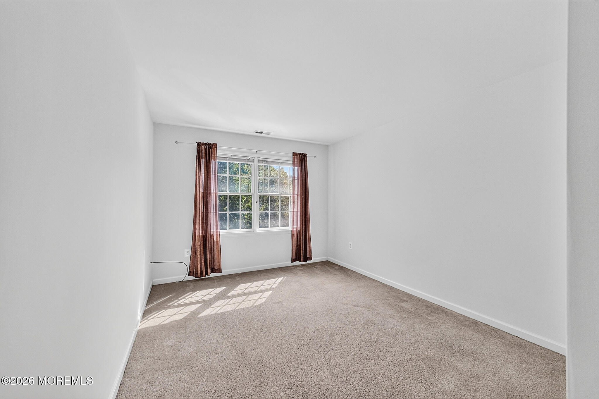 25 Brittany Court Atlantic Highlands NJ 07716