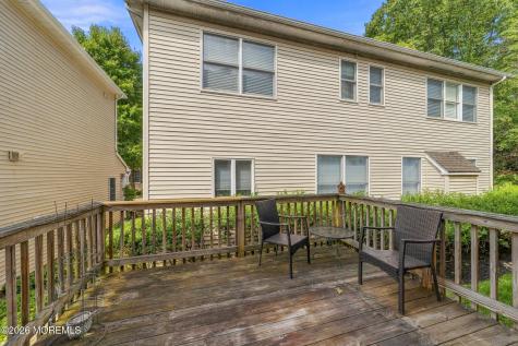 25 Brittany Court Atlantic Highlands NJ 07716