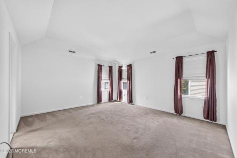 25 Brittany Court Atlantic Highlands NJ 07716
