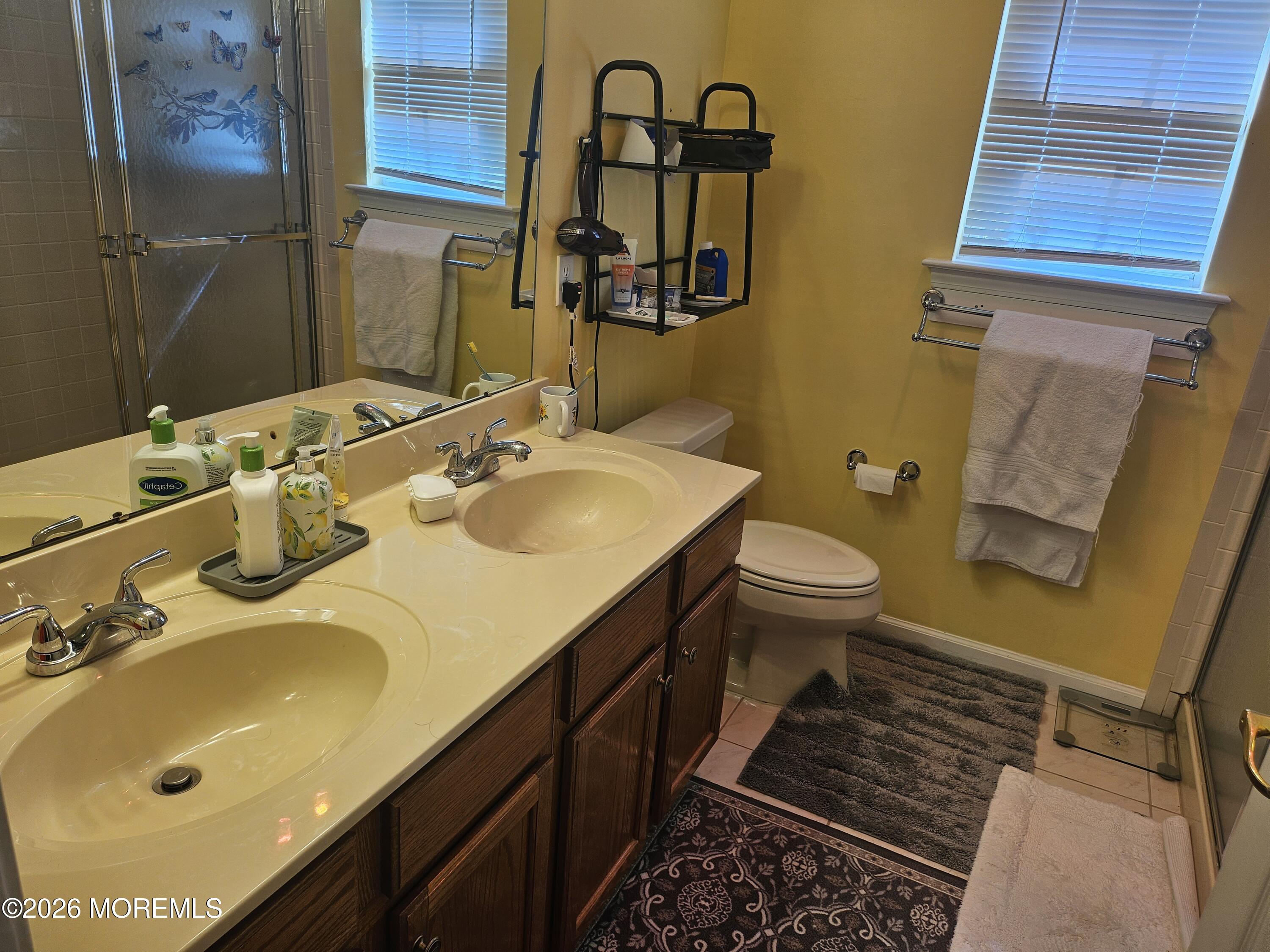 6 Rosewood Drive Lakewood NJ 08701