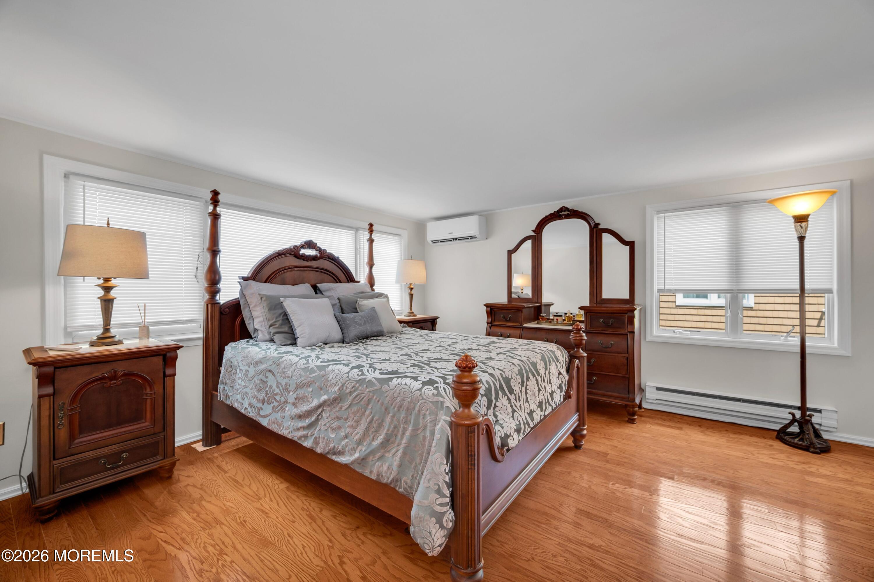 8 W Lake Road Red Bank NJ 07701