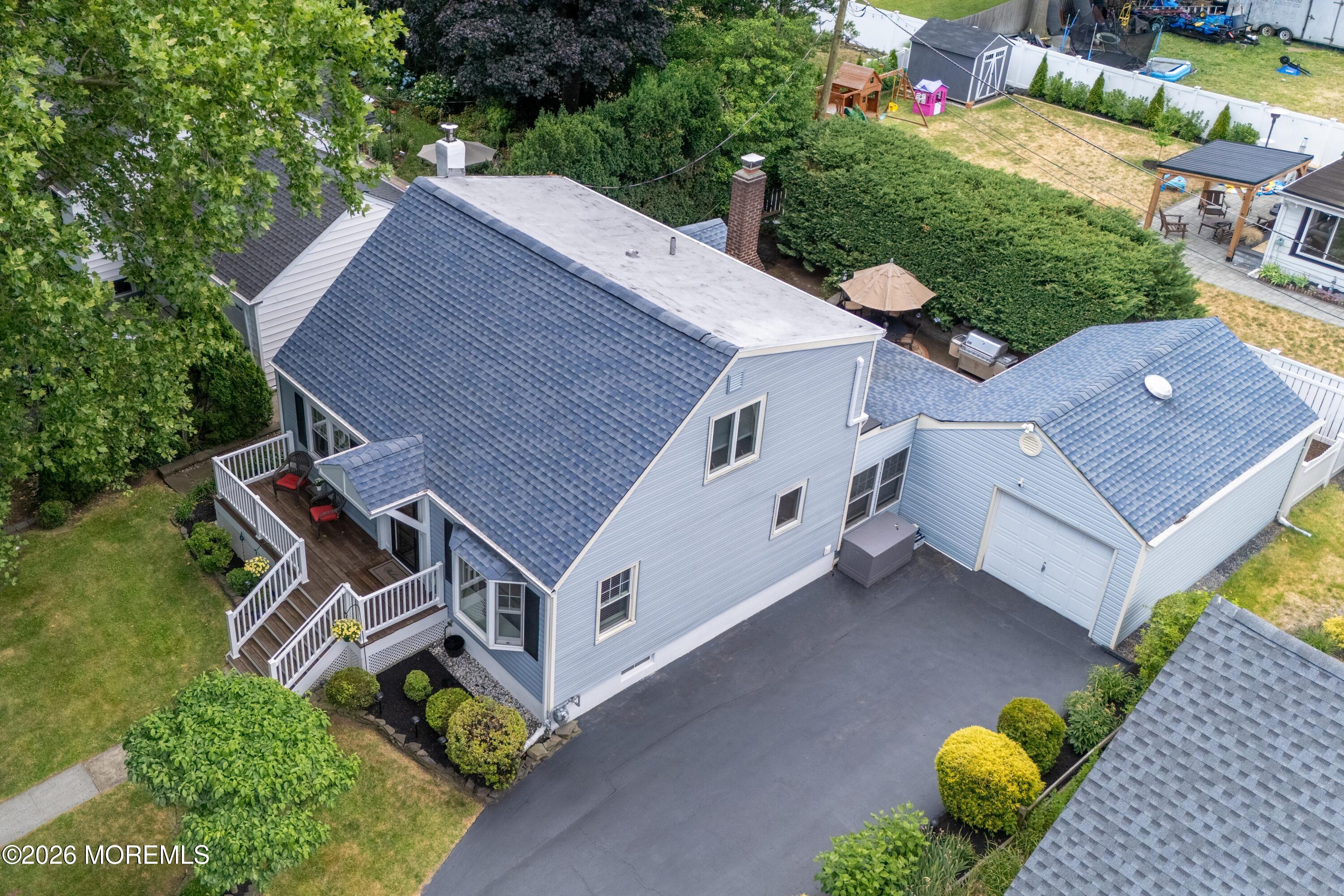 8 W Lake Road Red Bank NJ 07701