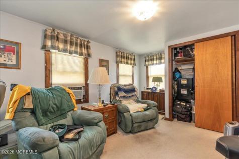 225 Freeman Street Woodbridge NJ 07095