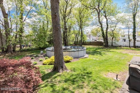 225 Freeman Street Woodbridge NJ 07095
