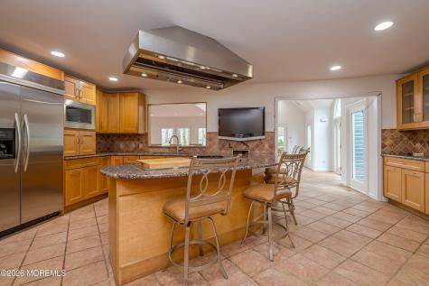 25 Dellwood Court Middletown NJ 07748