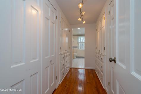 25 Dellwood Court Middletown NJ 07748