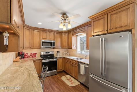 1163 Manor Drive Lakewood NJ 08701
