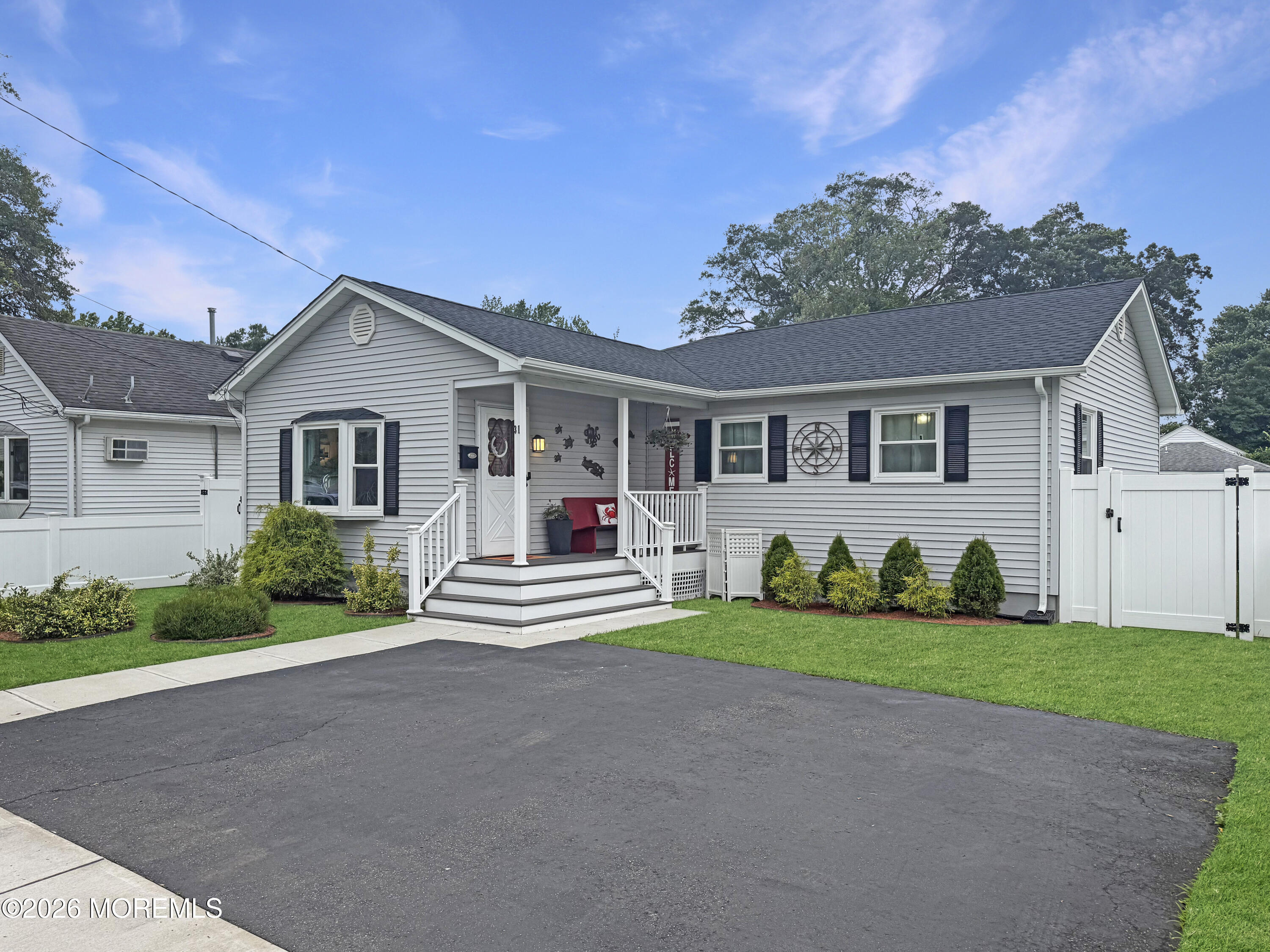 31 Briarwood Avenue Keansburg NJ 07734