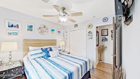 31 Briarwood Avenue Keansburg NJ 07734