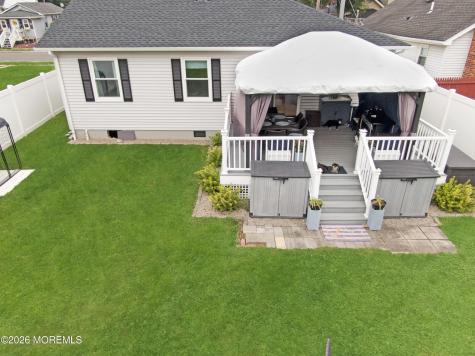 31 Briarwood Avenue Keansburg NJ 07734