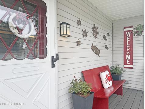 31 Briarwood Avenue Keansburg NJ 07734