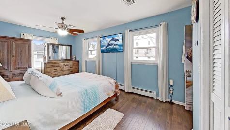 31 Briarwood Avenue Keansburg NJ 07734